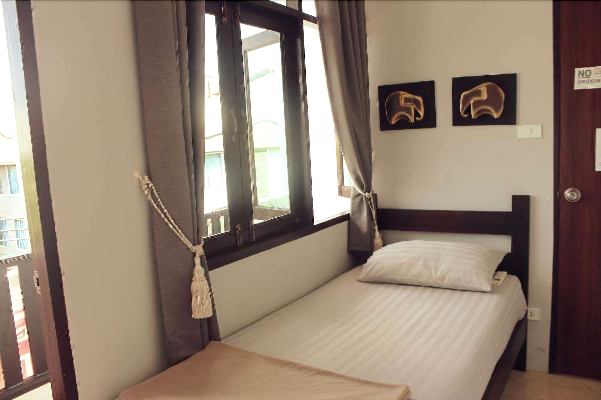 Nature Boutique Hotel @ Chiangmai Чиангмай Екстериор снимка